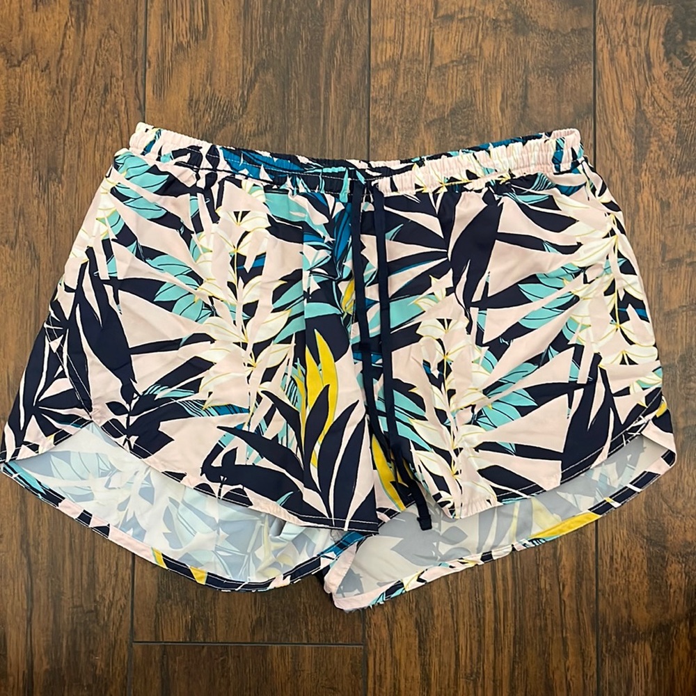 Old Navy shorts